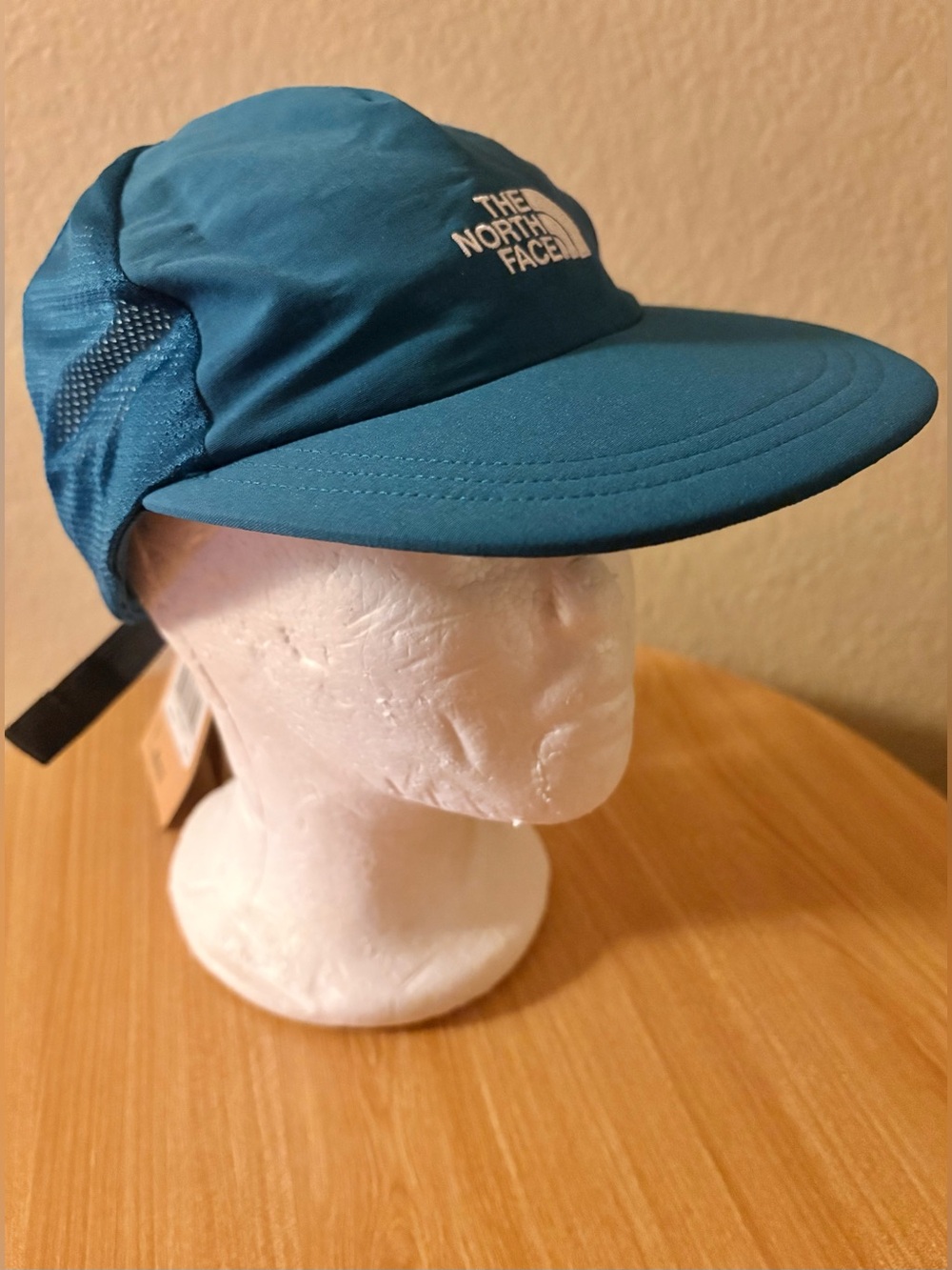 Brand New The North Face Adjustable Strapback Lightweight Hat Cap Adult Teal